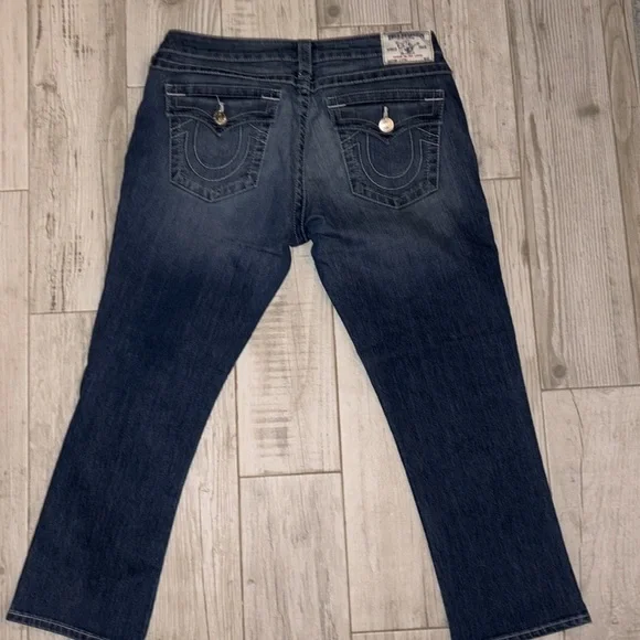 TRUE RELIGION low rise - cropped skinny leg ankle jeans - Size 30